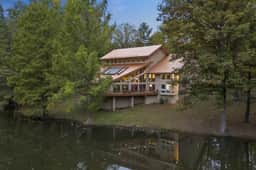 Forest Park Lodge